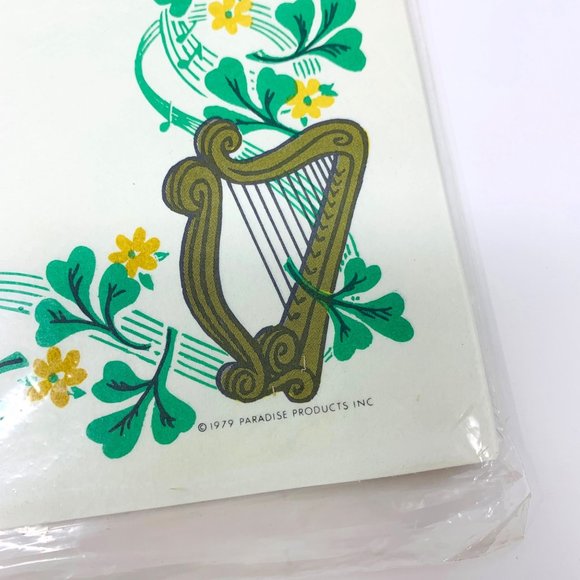 Vintage 1970s St Patricks Day Irish Placemats Deadstock Paper Mats - Picture 4 of 7